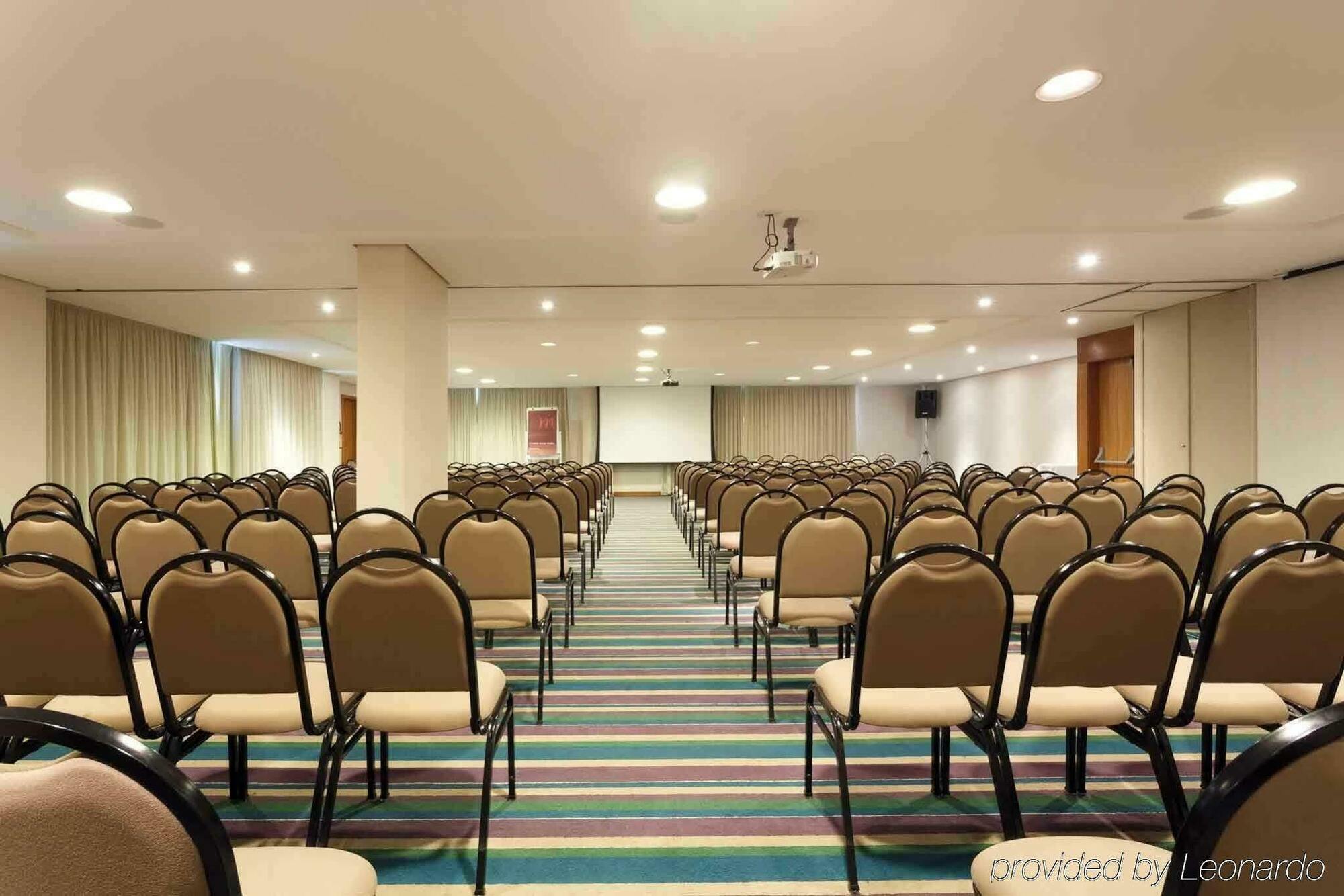 Mercure Pituba Hotel 4*